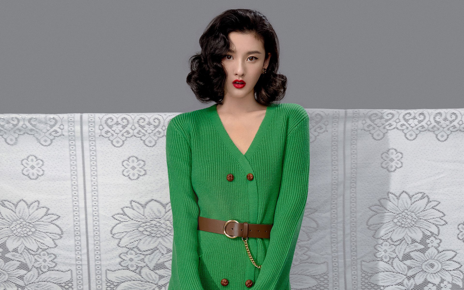 开云体育平台APP-一剑封喉，三分暴雨中，德罗赞用一记古典中投为骑士带走胜利