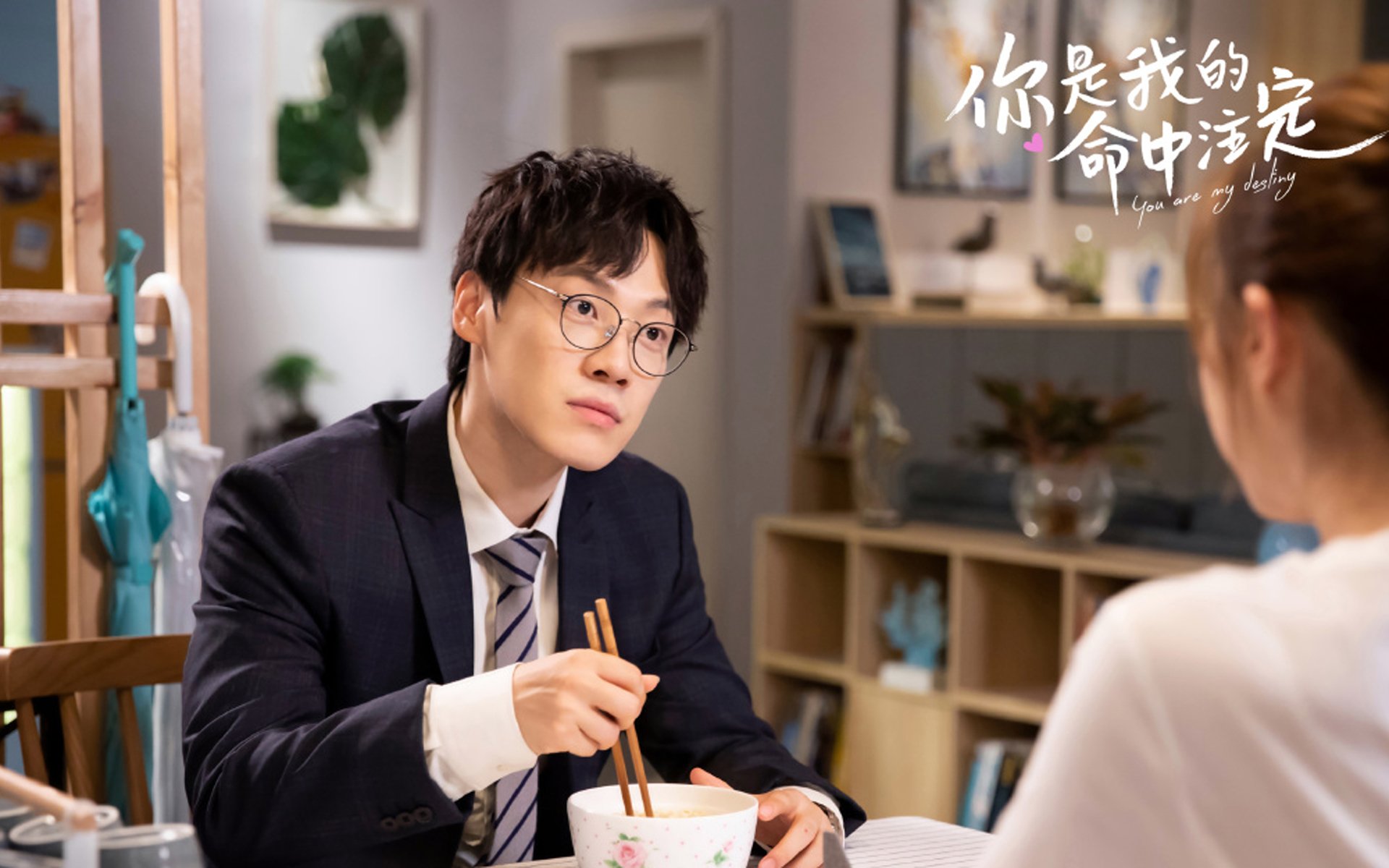 开云体育在线-冰封北境，乔治用手术刀切割森林狼的巨兽牢笼